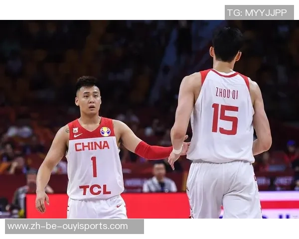 2019年男篮世锦赛A组精彩对决中国队迎战波兰队全力争胜