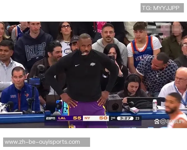 湖人队与尼克斯队的经典对决回顾及精彩瞬间分析